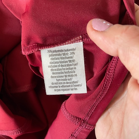 Black PINK active half zip workout long sleeve w/thumbholes. Size m - Picture 7 of 7